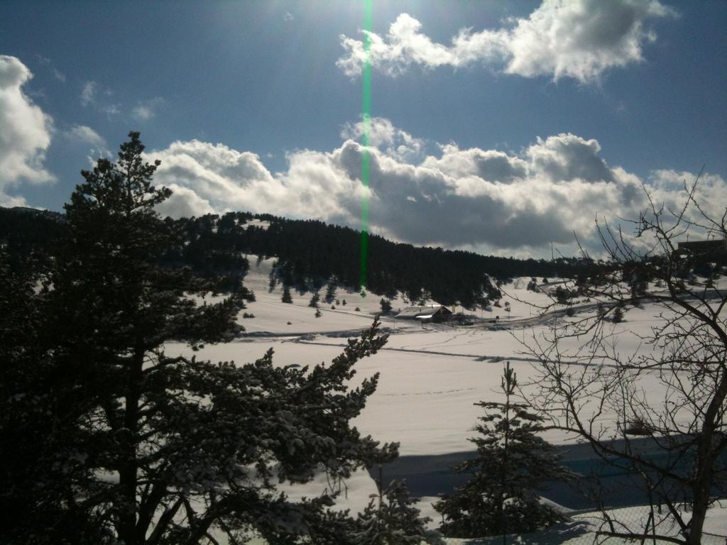 Apartment Face Aux Pistes เกรโอลิแยร์ เลส์ เนชส์ ภายนอก รูปภาพ