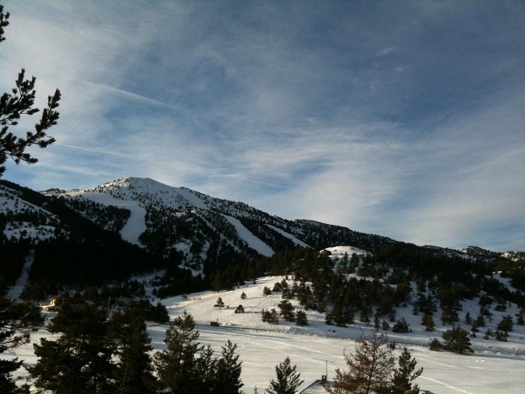Apartment Face Aux Pistes เกรโอลิแยร์ เลส์ เนชส์ ภายนอก รูปภาพ
