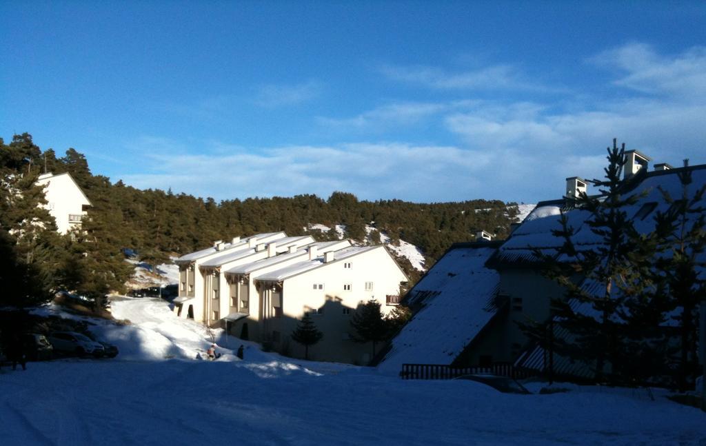 Apartment Face Aux Pistes เกรโอลิแยร์ เลส์ เนชส์ ภายนอก รูปภาพ