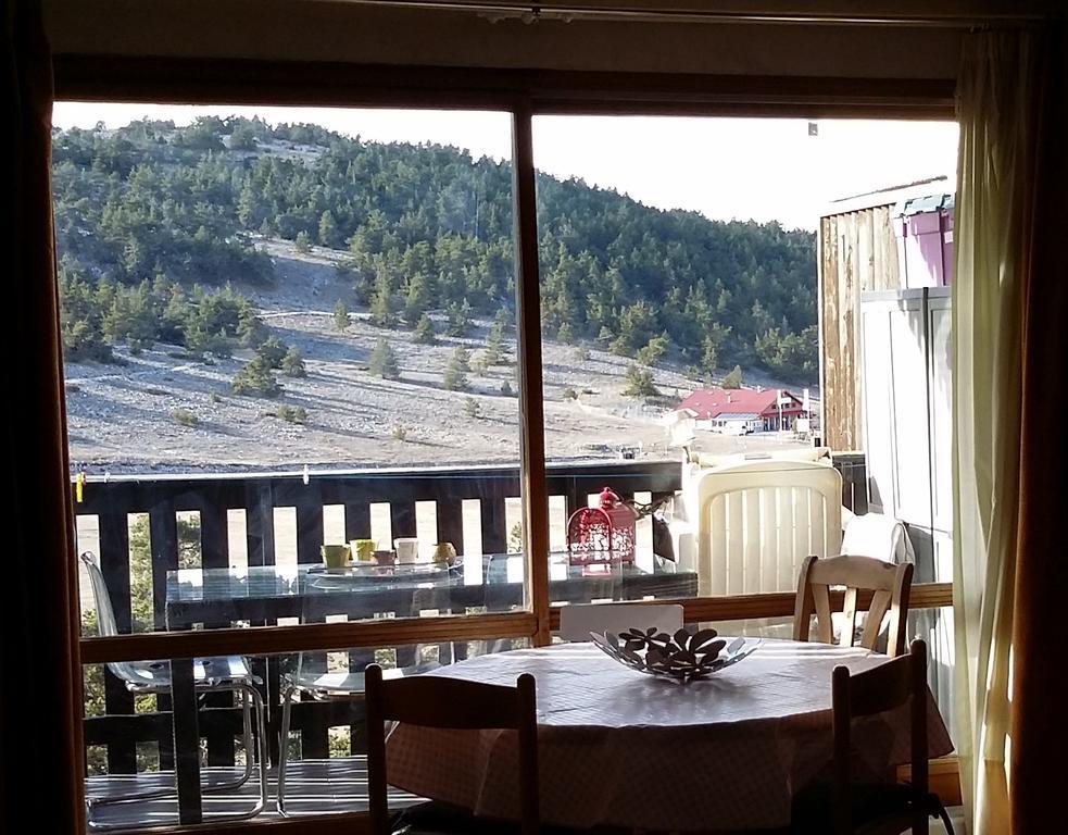Apartment Face Aux Pistes เกรโอลิแยร์ เลส์ เนชส์ ภายนอก รูปภาพ